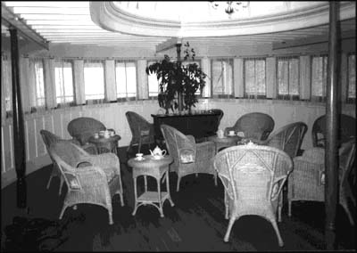 ladies' saloon on CPR steamboat